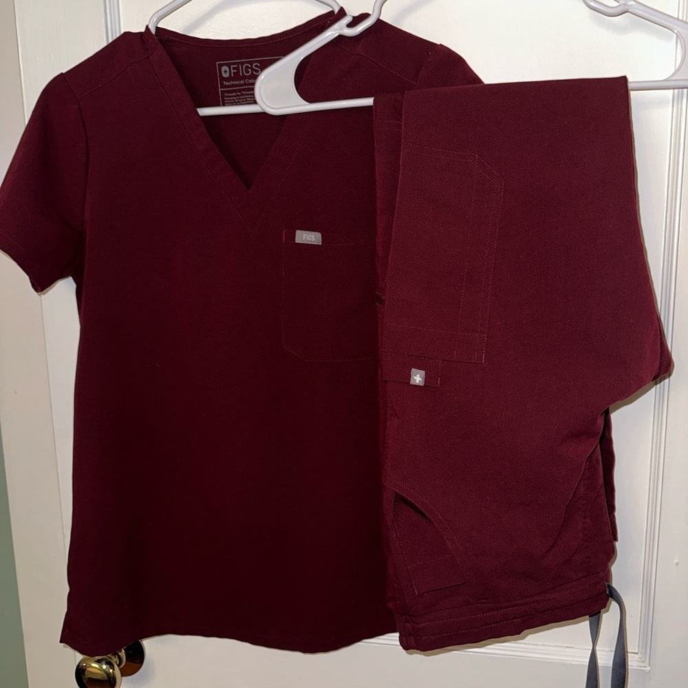 FIGS Women’s “Burgundy” Catarina One-Pocket Scrub Top & Yola Skinny Scrub Pants